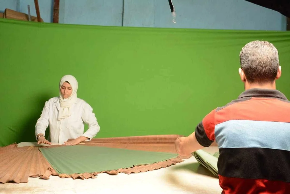 الإنتاج اليومي في مصنع حلالة