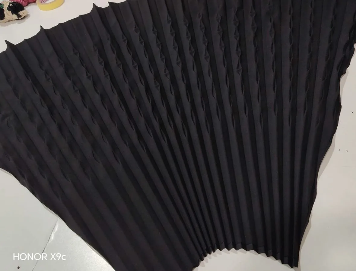 تنورة بليسيه وردية كلوش من مصنع حلالة